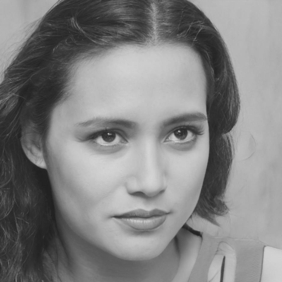 Portrait de Lorraine Vautrin, formatrice experte en tresses mariage